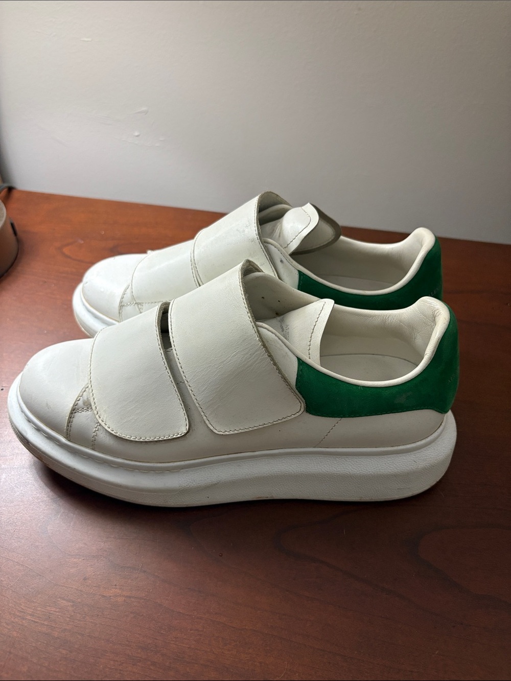 Authentic Alexander McQueen Velcro Oversized Sneakers White Green 38.5